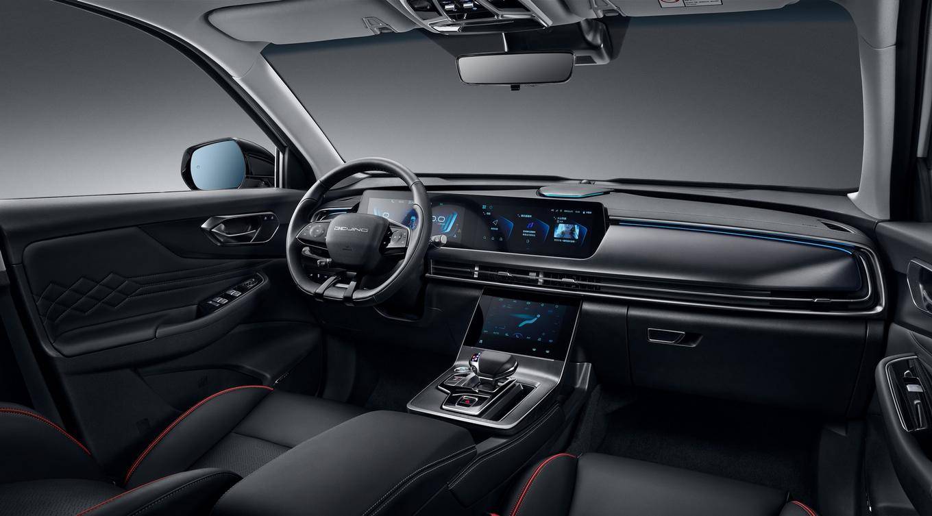 越级空间主导11.99万元起售，北京新X7推三款车型
